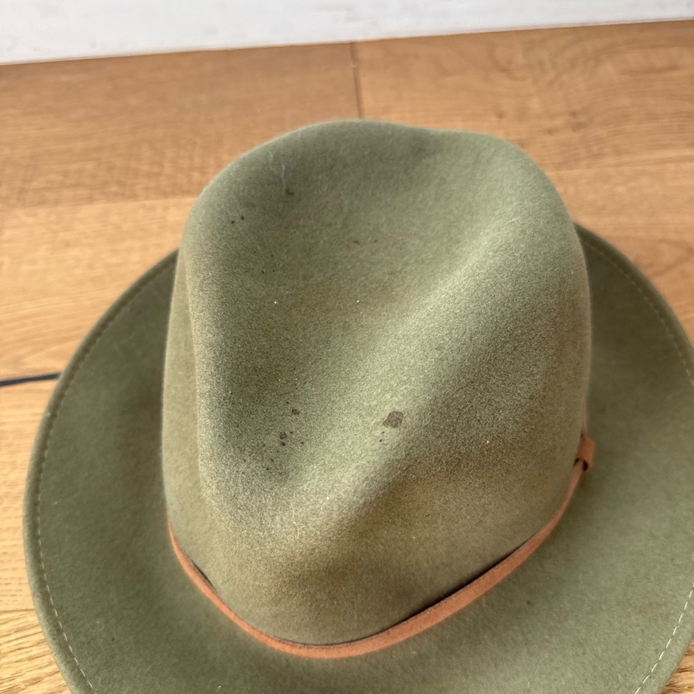 Eddie Bauer Men's Lite Felt Wool Fedora Hat with Tan Leather Band Sz. Med - Picture 4 of 8